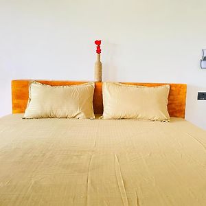 Budget Zimmer mit Kingsize-Bett